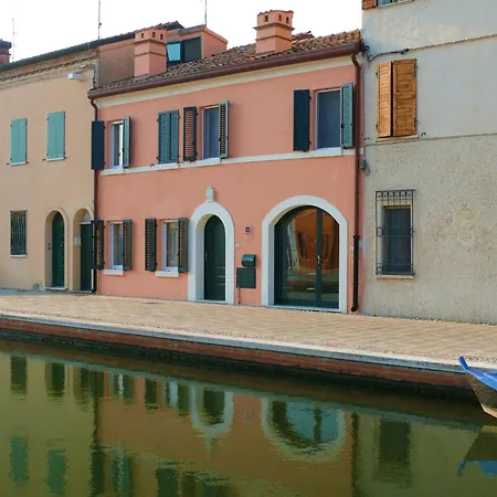 Guesthost - Ponte Della Pitagora * Comacchio