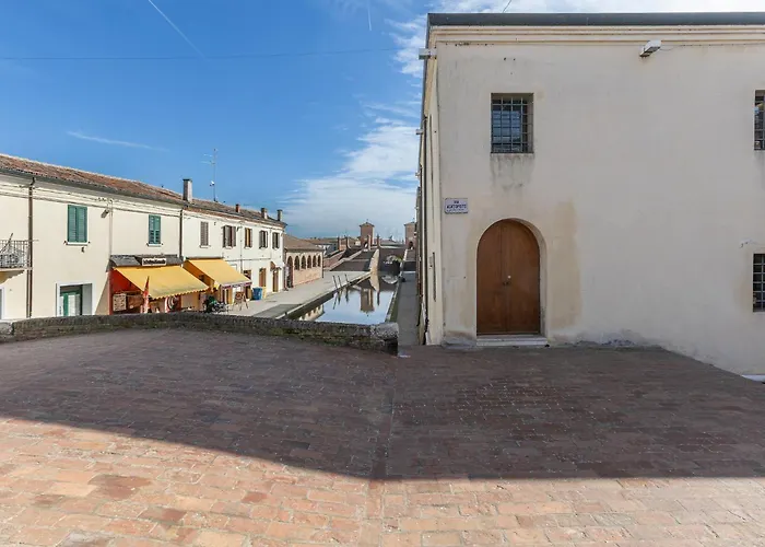 Guesthost - Ponte Della Pitagora *