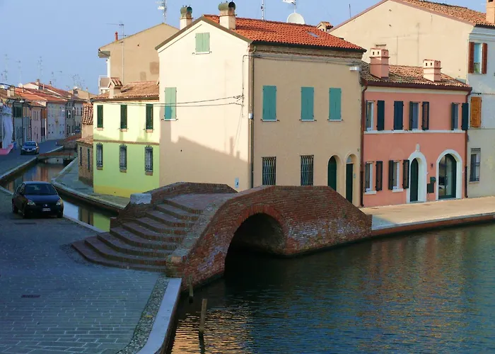 Guesthost - Ponte Della Pitagora * コマッキオ